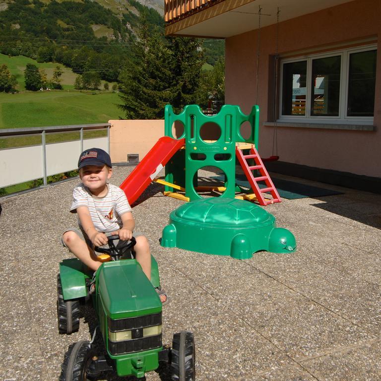 Hotel Viktoria-Leukerbad-Therme Bagian luar foto