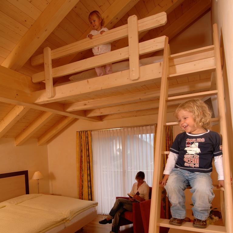 Hotel Viktoria-Leukerbad-Therme Bagian luar foto