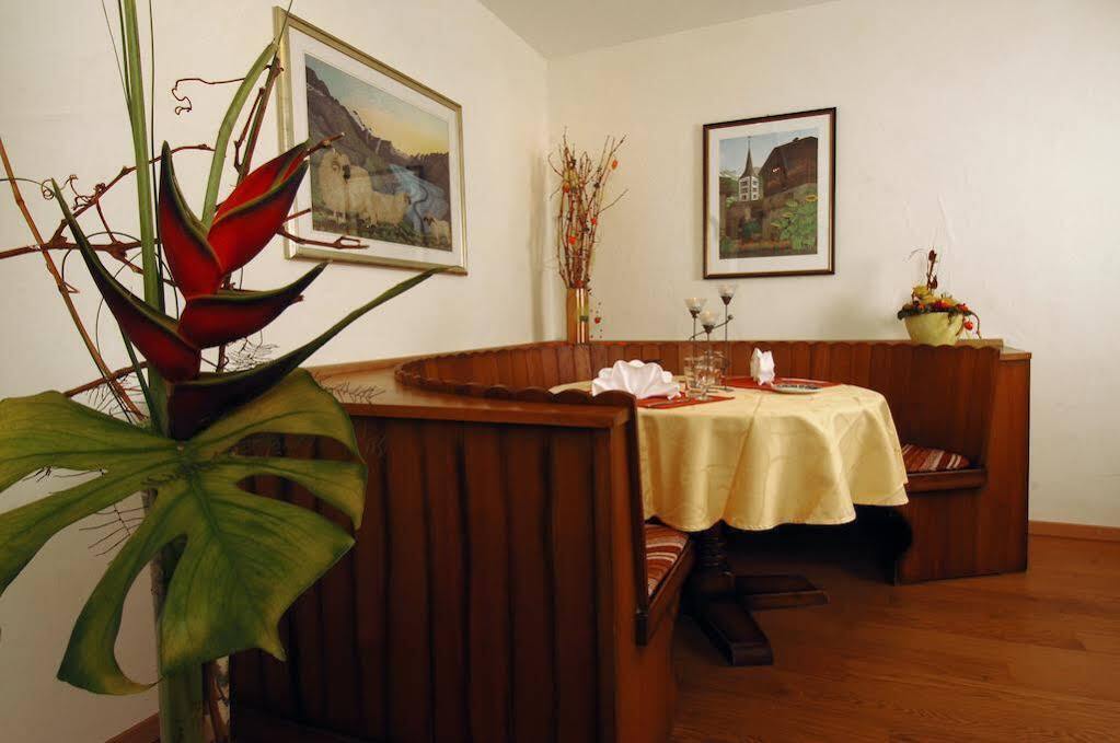 Hotel Viktoria-Leukerbad-Therme Bagian luar foto
